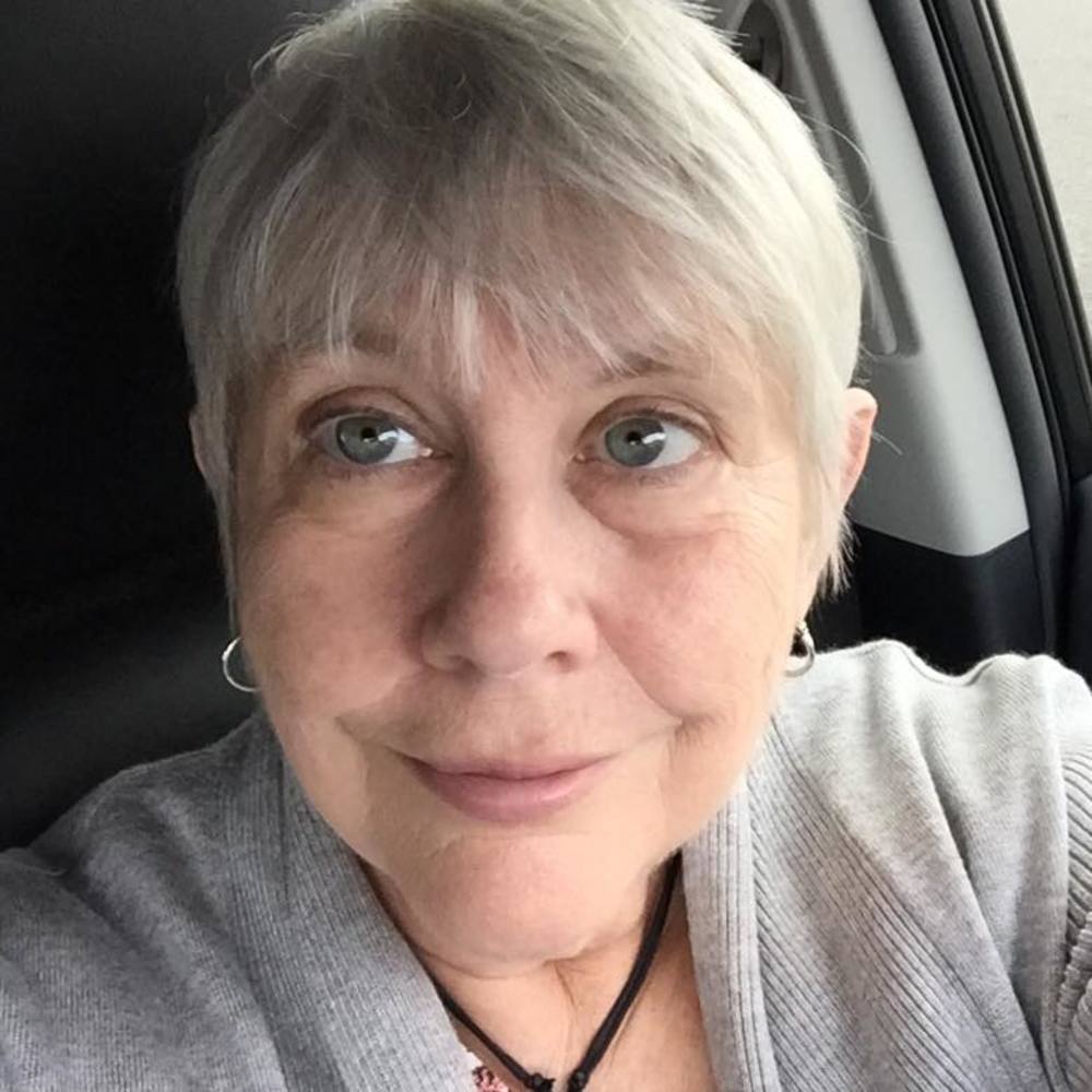 Meet your Posher, Renee